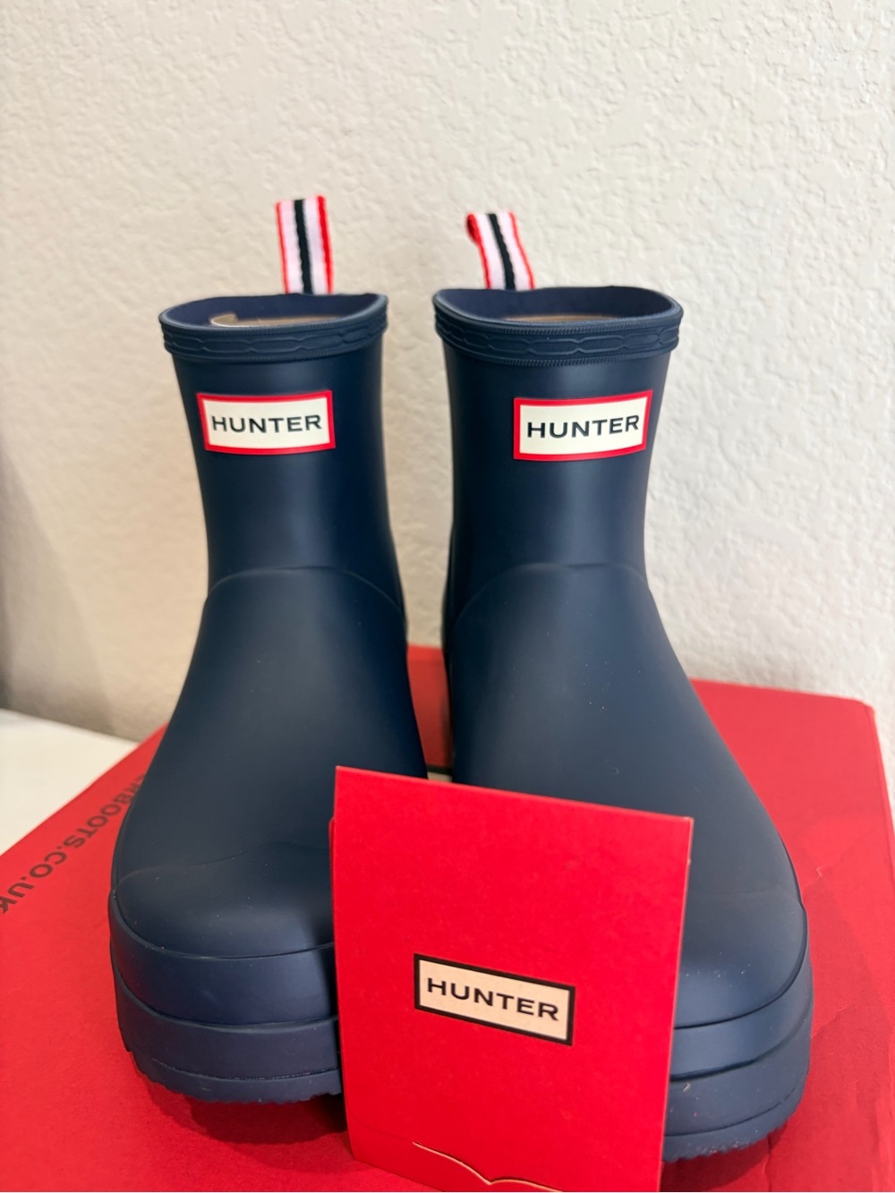 Hunter Women’s 8 Play Short Rain Boots in Blue New in Box